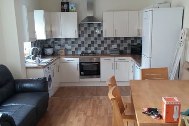 5 bed house, Semilong Road, Semilong, Northampton, NN26BT - Image 3
